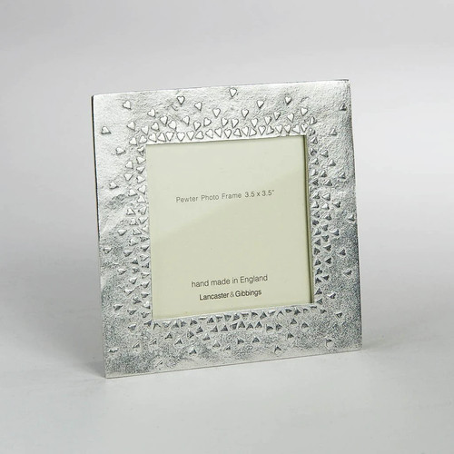 Floating hearts design pewter - floating,